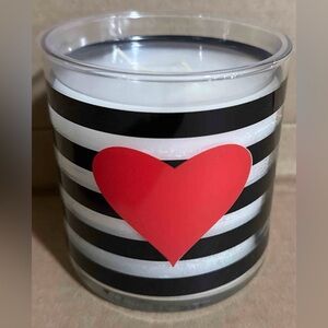 NEW IN BOX Partylite Glolite 2-Wick Prisoner Of Love Candle. MSRP $32.50